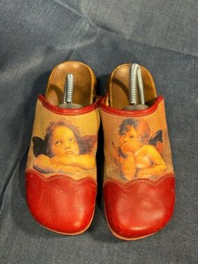 Think! Leather slide in mules with angels